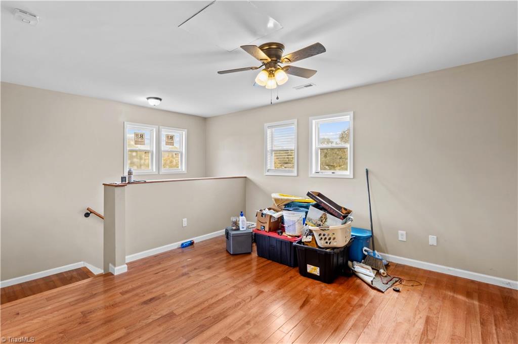 106 Emlee Street Property Photo 23