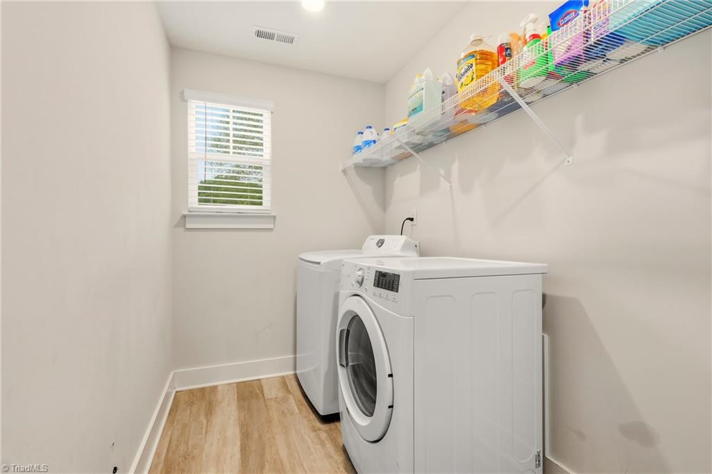 1405 Regal View Drive Property Photo 26