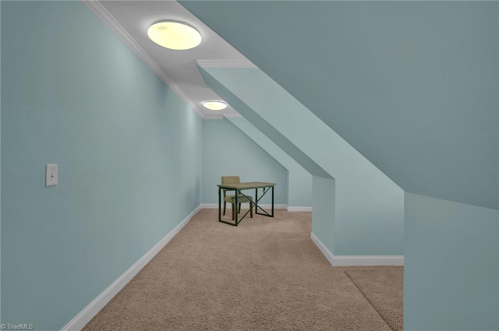 2579 Grey Rabbit Run Property Photo 36