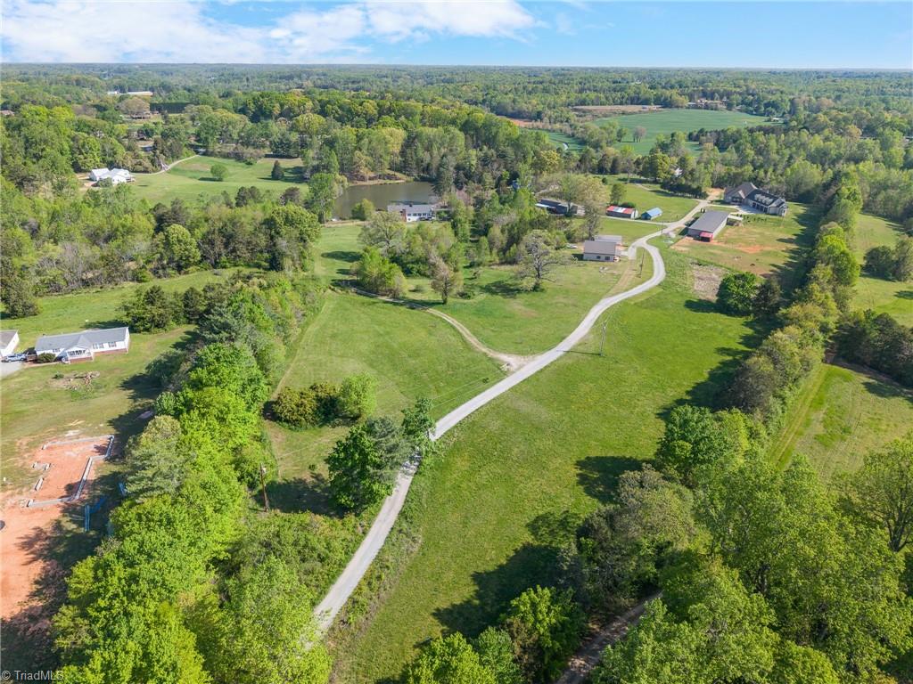 2740 Wiley Farm Road Property Photo 7