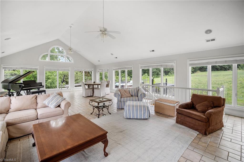 2740 Wiley Farm Road Property Photo 25