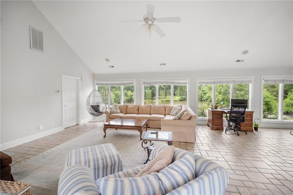 2740 Wiley Farm Road Property Photo 27