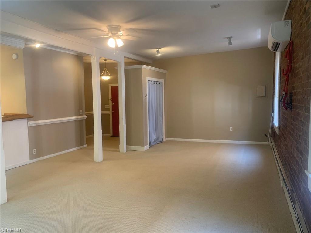 646 Washington Street Property Photo 20