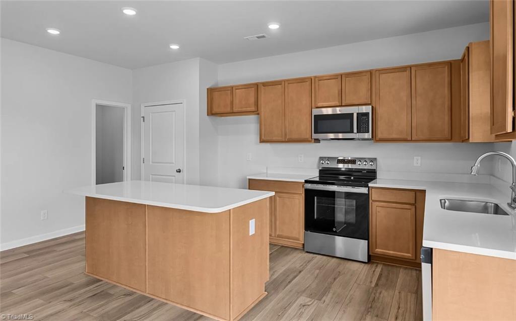 5375 Spicewood Lake Lane Property Photo 3