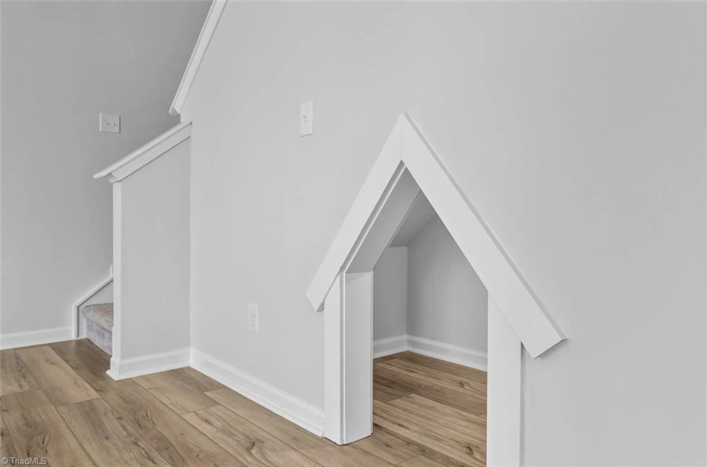 5375 Spicewood Lake Lane Property Photo 12