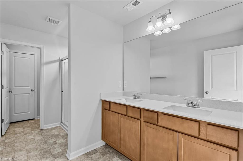5375 Spicewood Lake Lane Property Photo 21