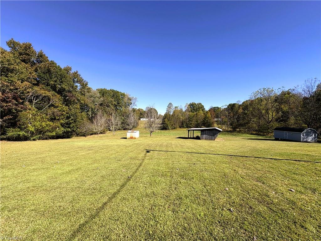 613 Barker Road Property Photo 7