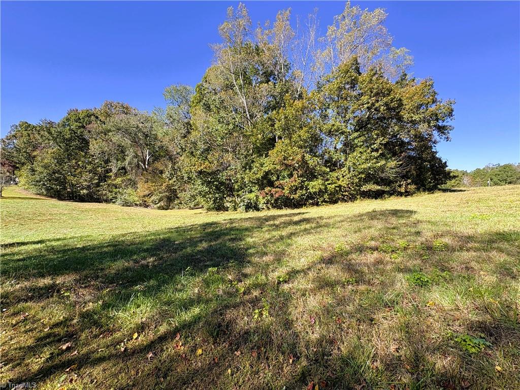 613 Barker Road Property Photo 11