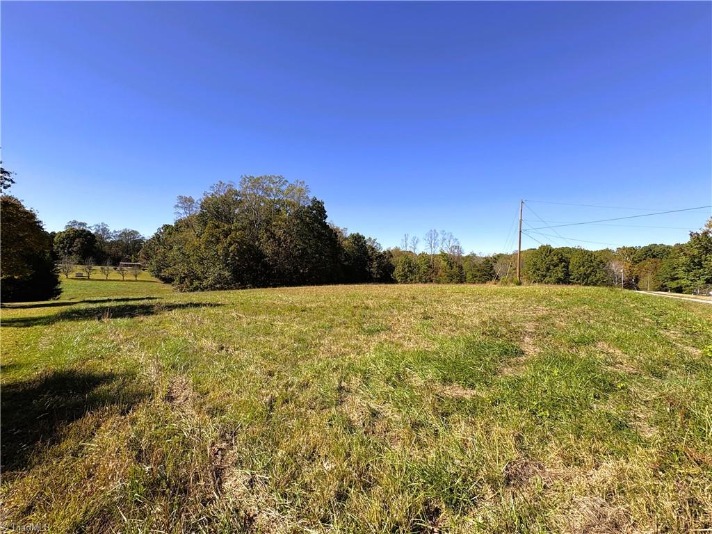 613 Barker Road Property Photo 12