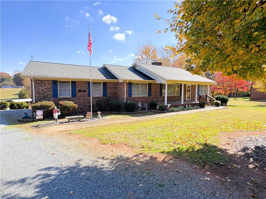 613 Barker Road Property Photo 19