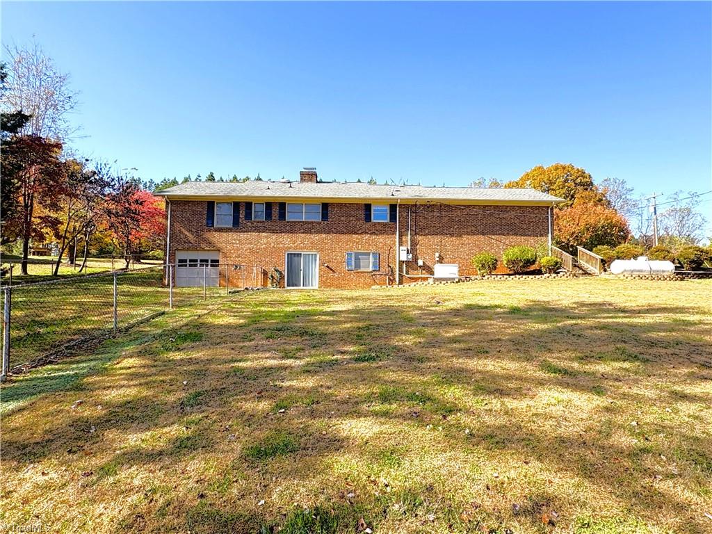 613 Barker Road Property Photo 20