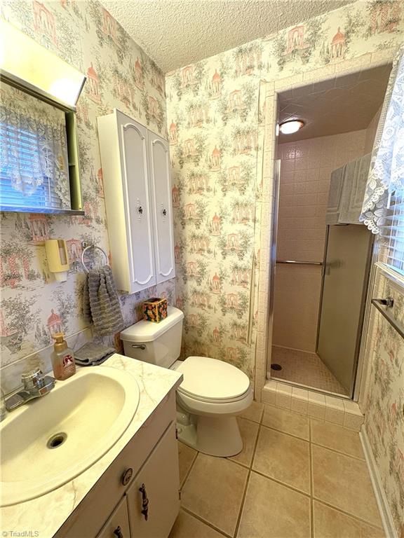 613 Barker Road Property Photo 29