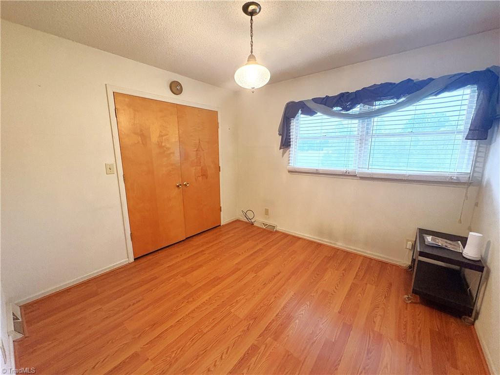 613 Barker Road Property Photo 31