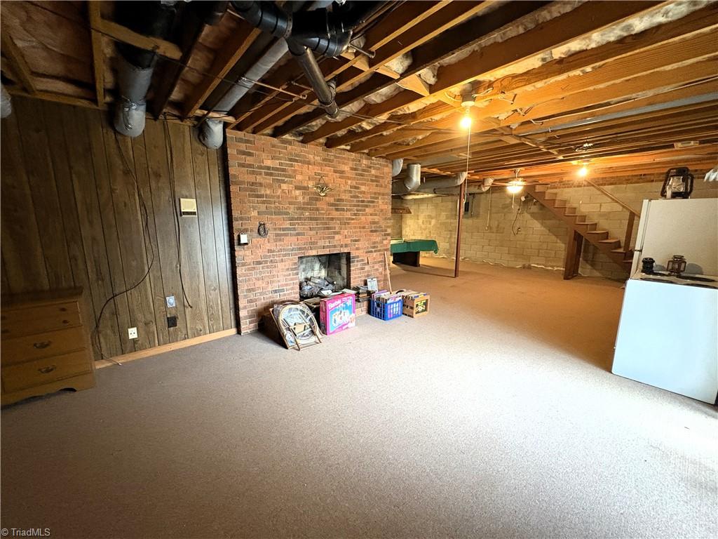 613 Barker Road Property Photo 37