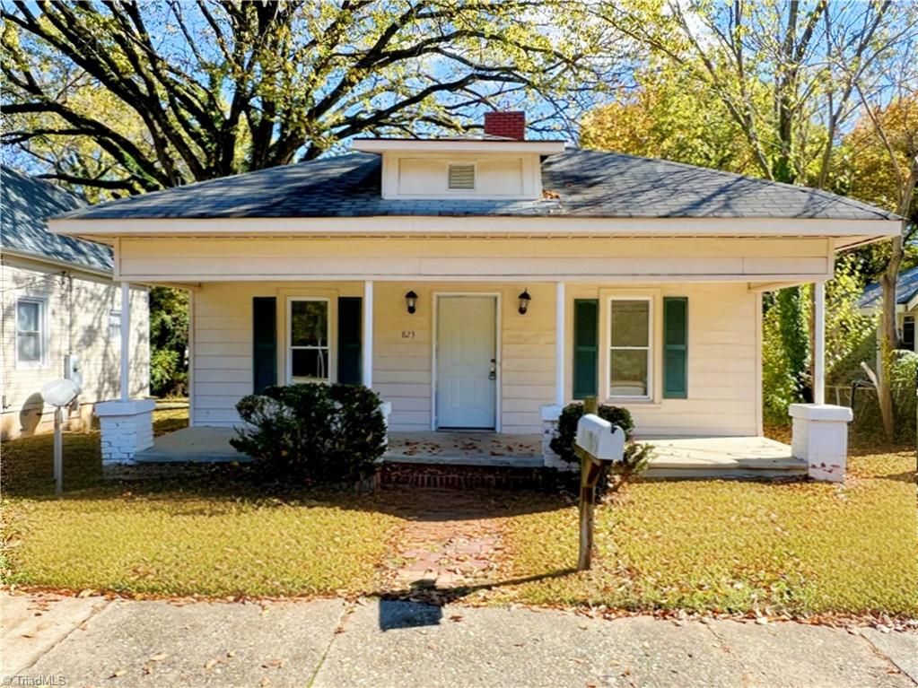 823 Silver Avenue Property Photo 1