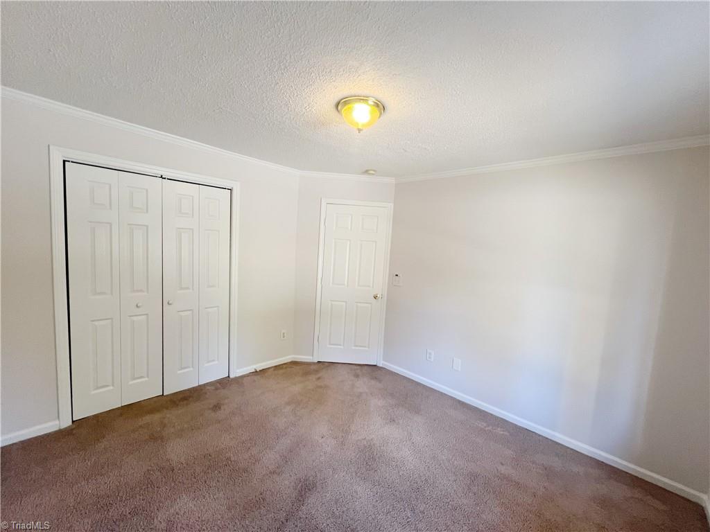 823 Silver Avenue Property Photo 8