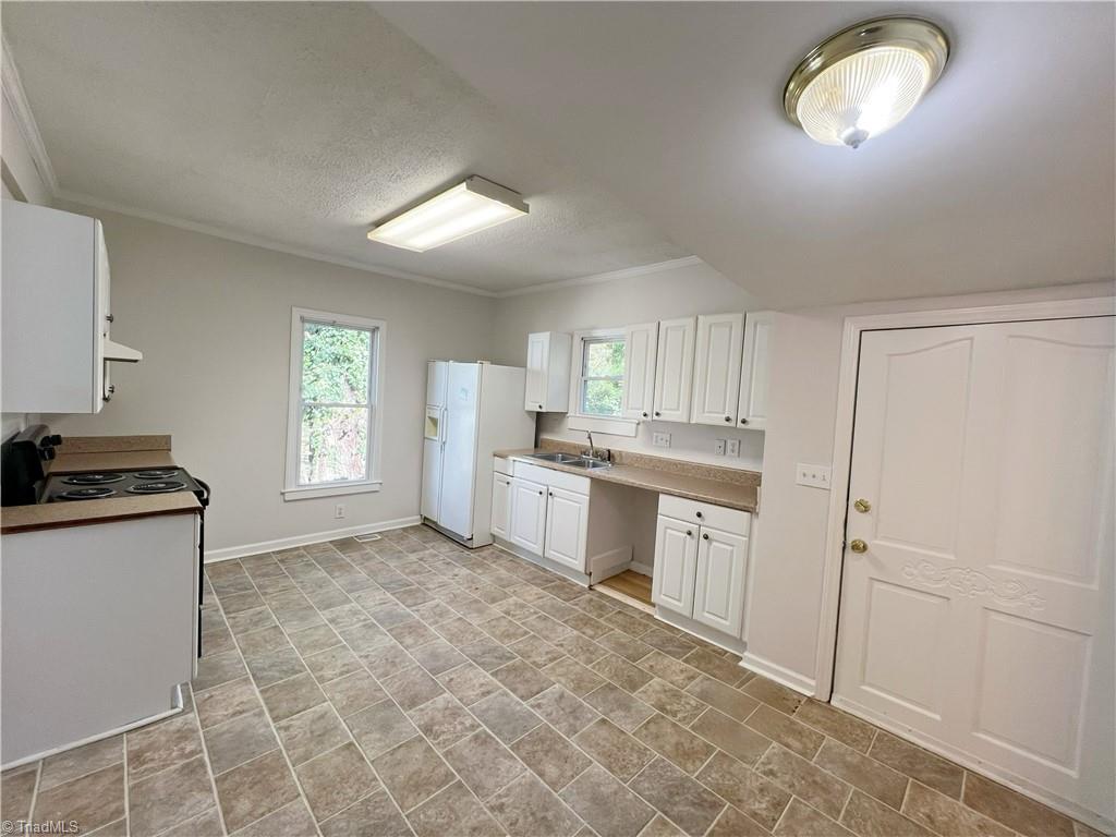 823 Silver Avenue Property Photo 14