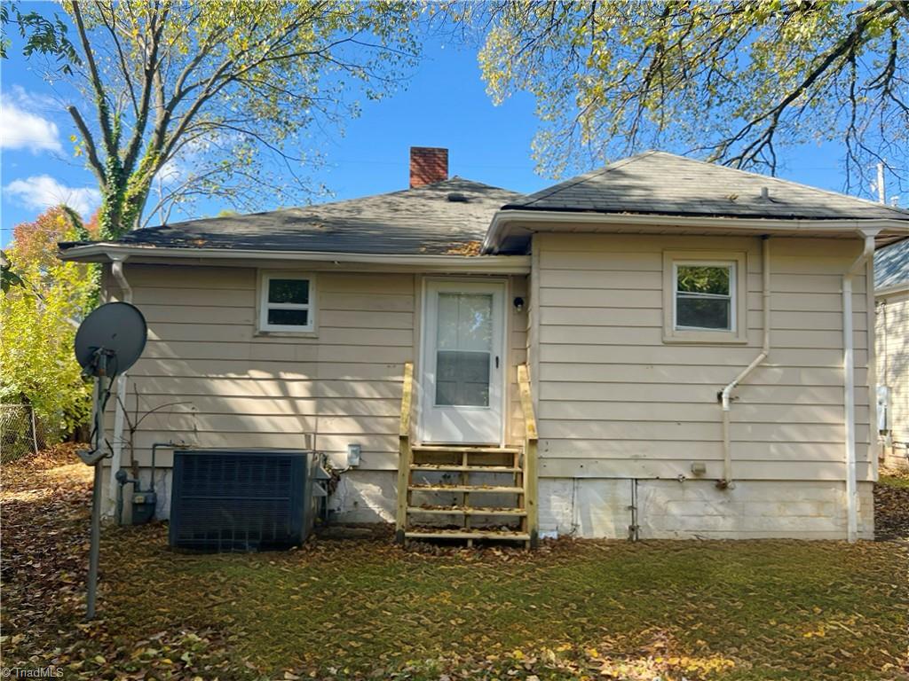 823 Silver Avenue Property Photo 16