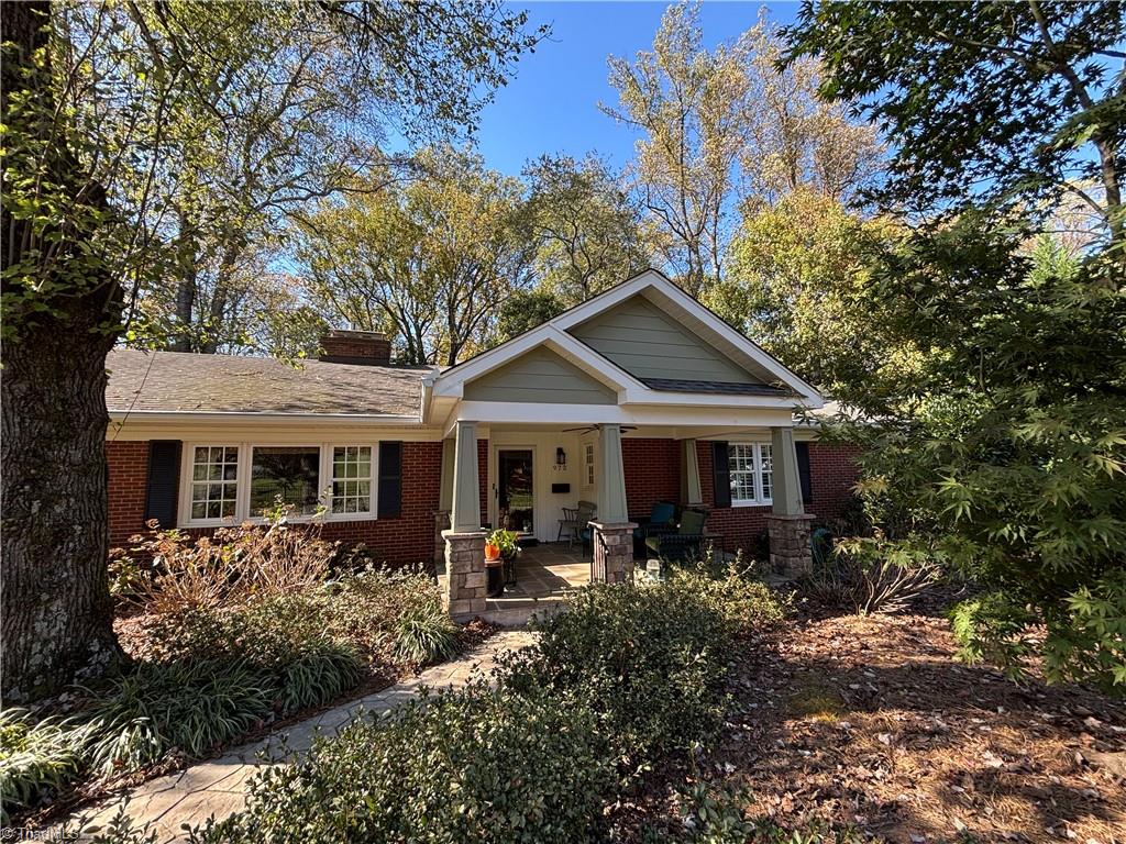 972 Kenleigh Circle Property Photo 1
