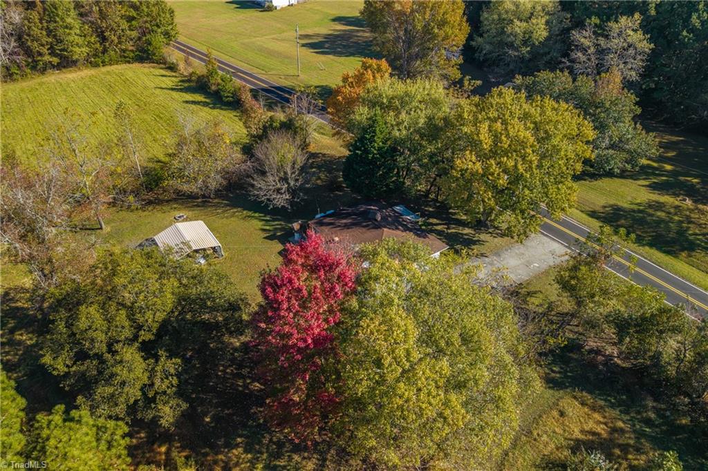 2707 Moorefields Road Property Photo 35