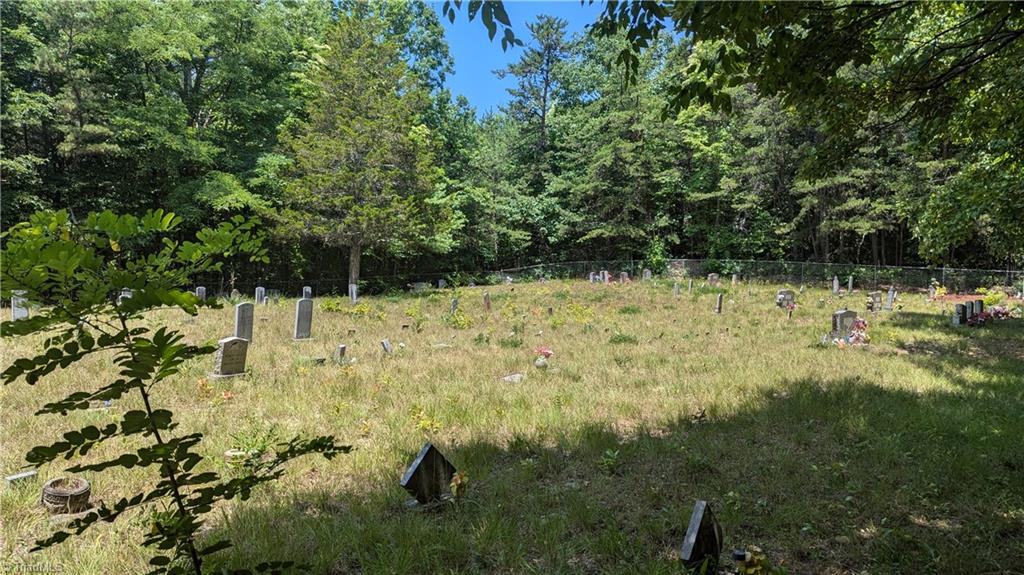 1501 Buckwheat Road Property Photo 33