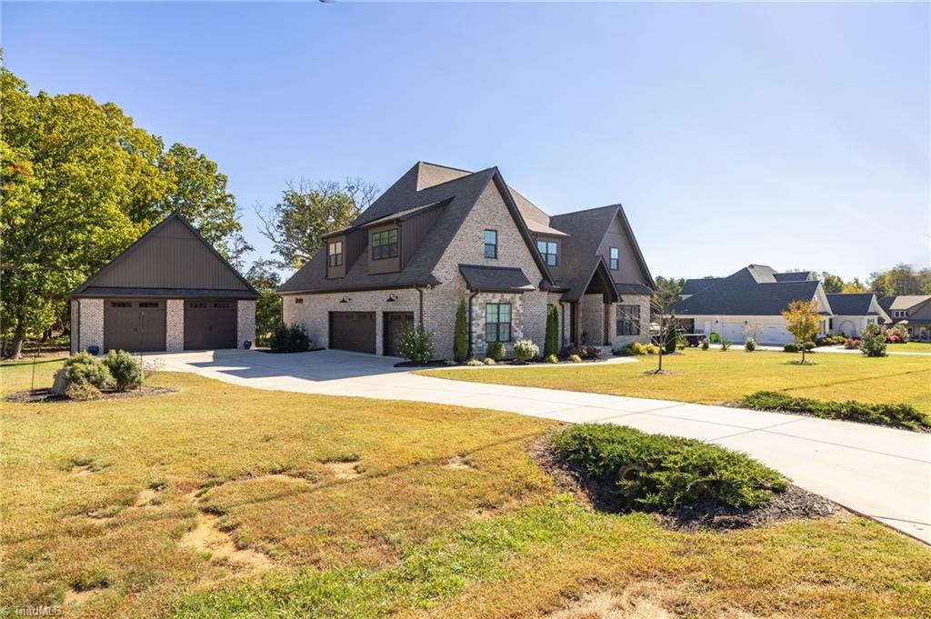 4262 Bridgehead Road Property Photo 2