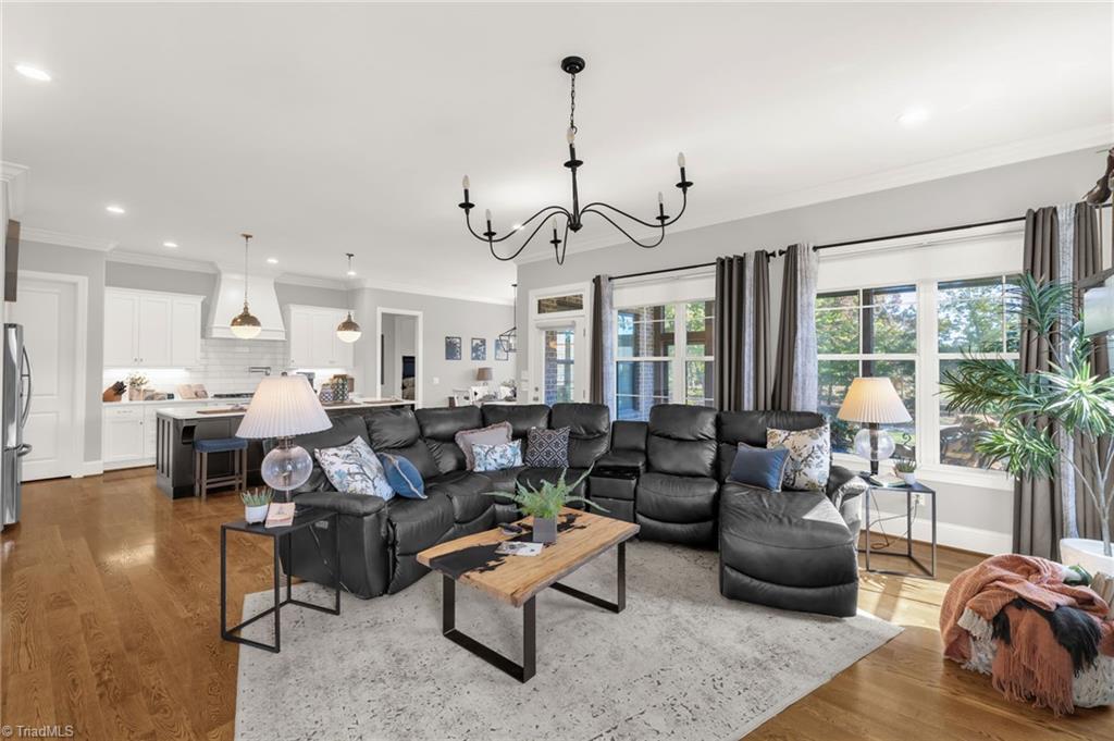 4262 Bridgehead Road Property Photo 10