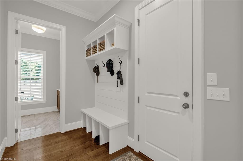 4262 Bridgehead Road Property Photo 35