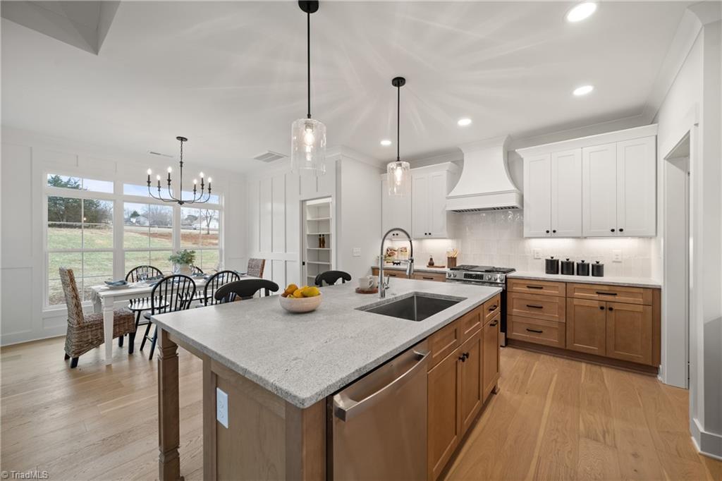 128 Orchard Grass Court Property Photo 13