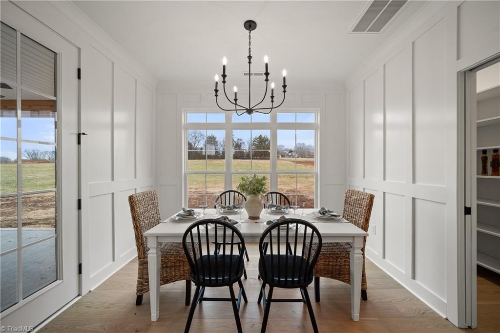 128 Orchard Grass Court Property Photo 16