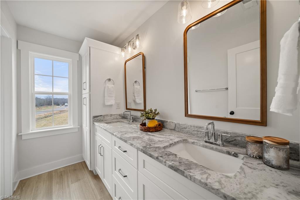 128 Orchard Grass Court Property Photo 32