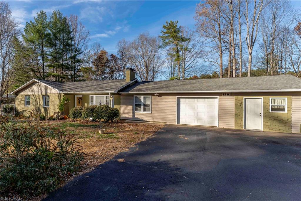 1261 Turkey Ford Road Property Photo 1