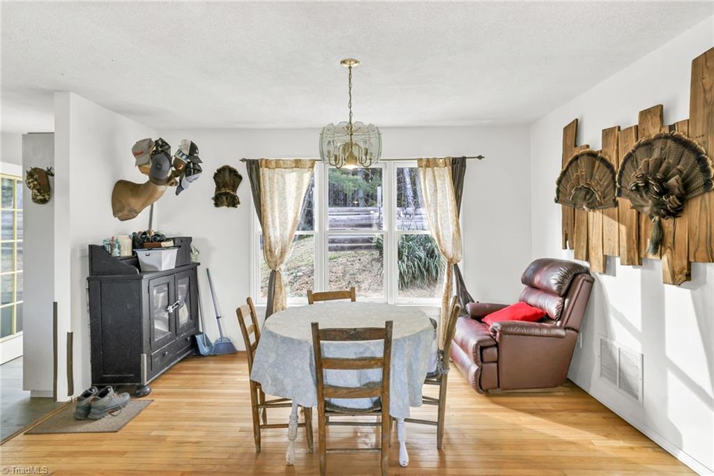 886 Jefferson Highway Property Photo 21