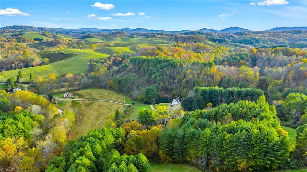 886 Jefferson Highway Property Photo 38