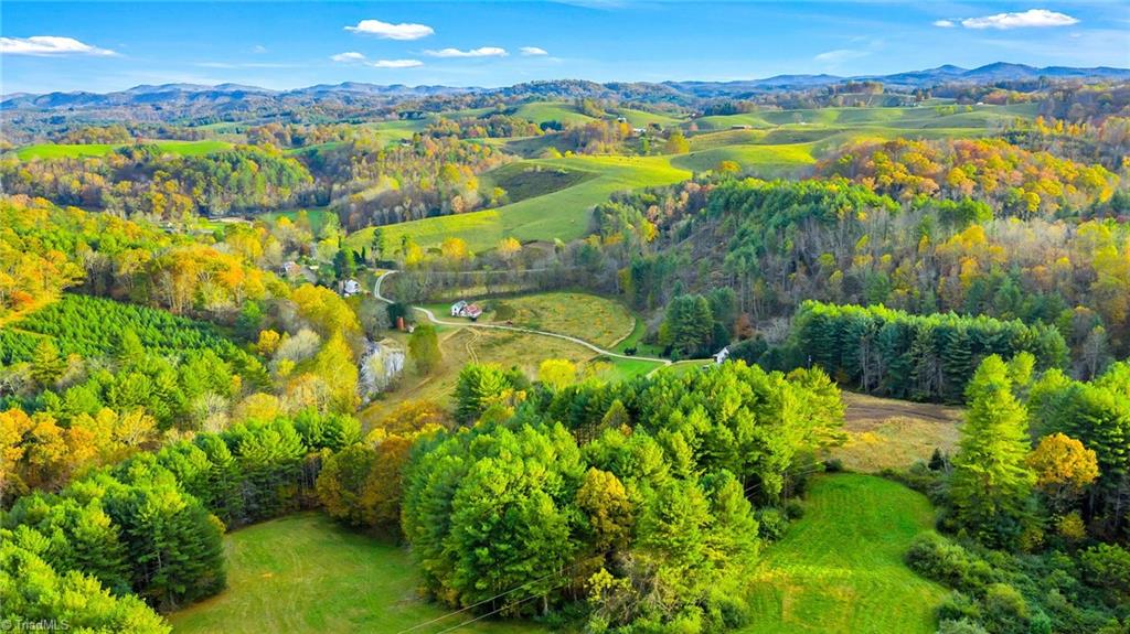 886 Jefferson Highway Property Photo 39