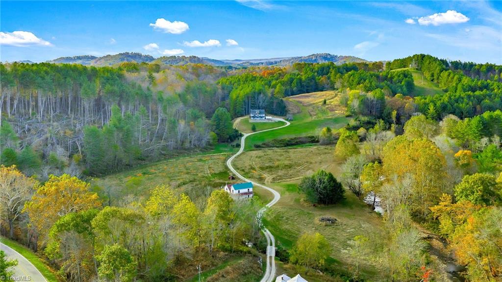 886 Jefferson Highway Property Photo 45