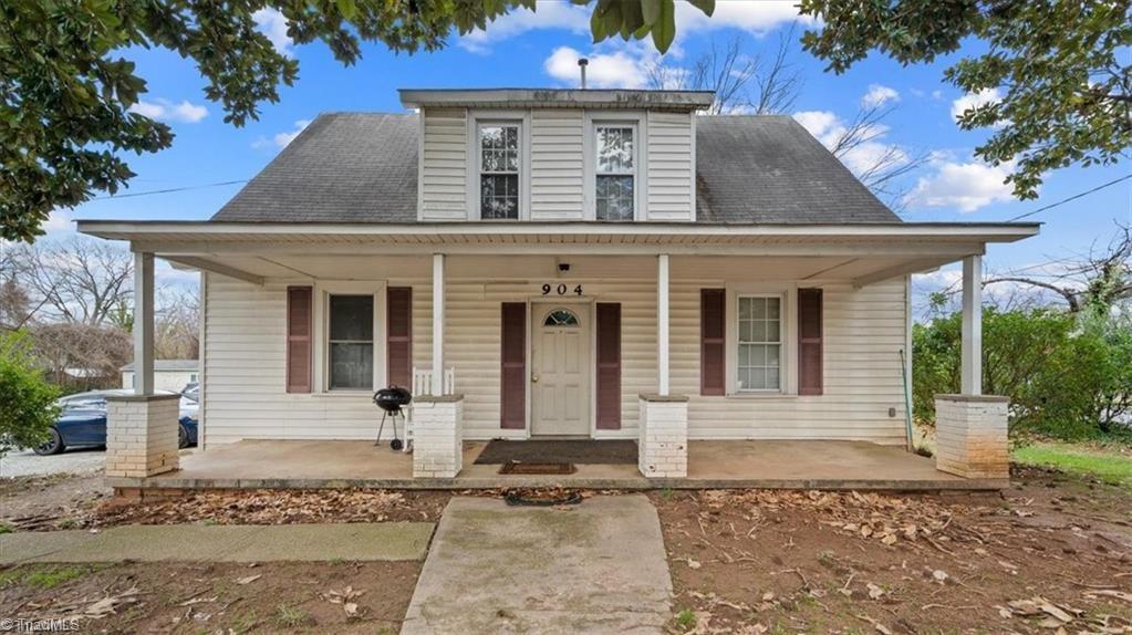 904 Merritt Drive Property Photo 1