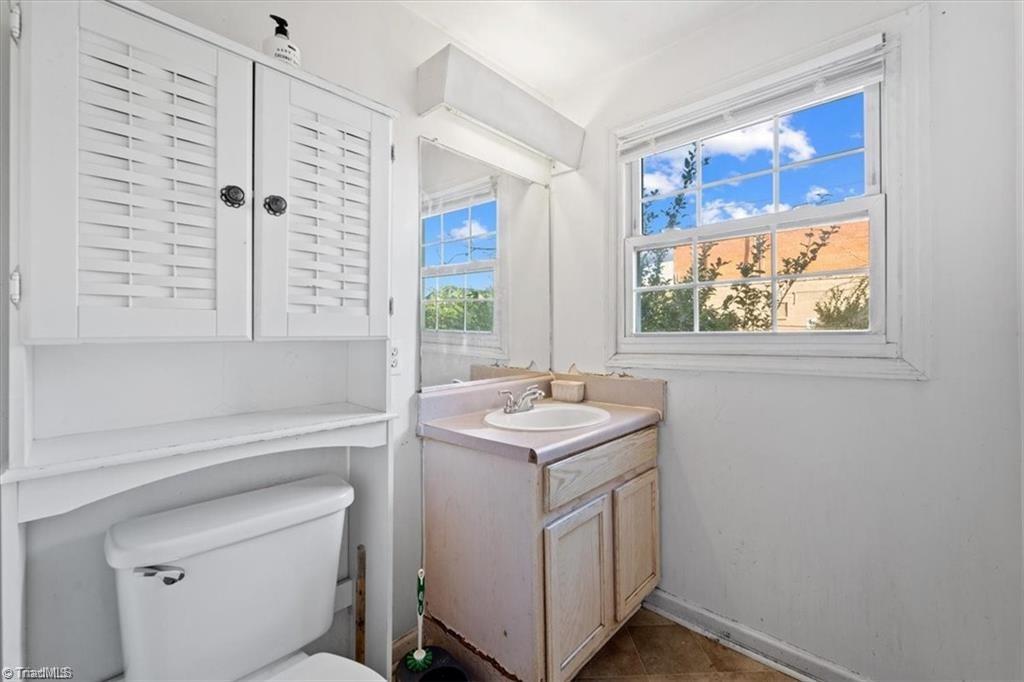 904 Merritt Drive Property Photo 7