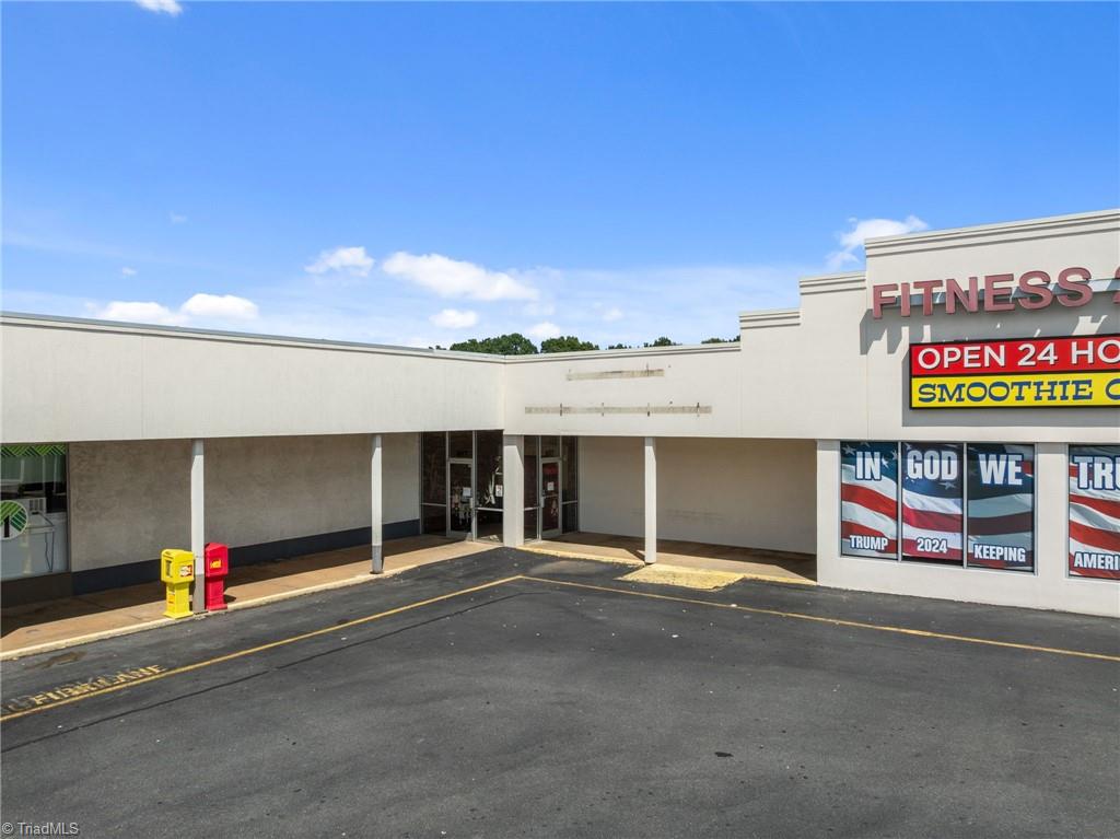 607 Main Street # 1 Property Photo 3