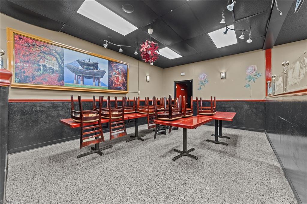 607 Main Street # 1 Property Photo 10