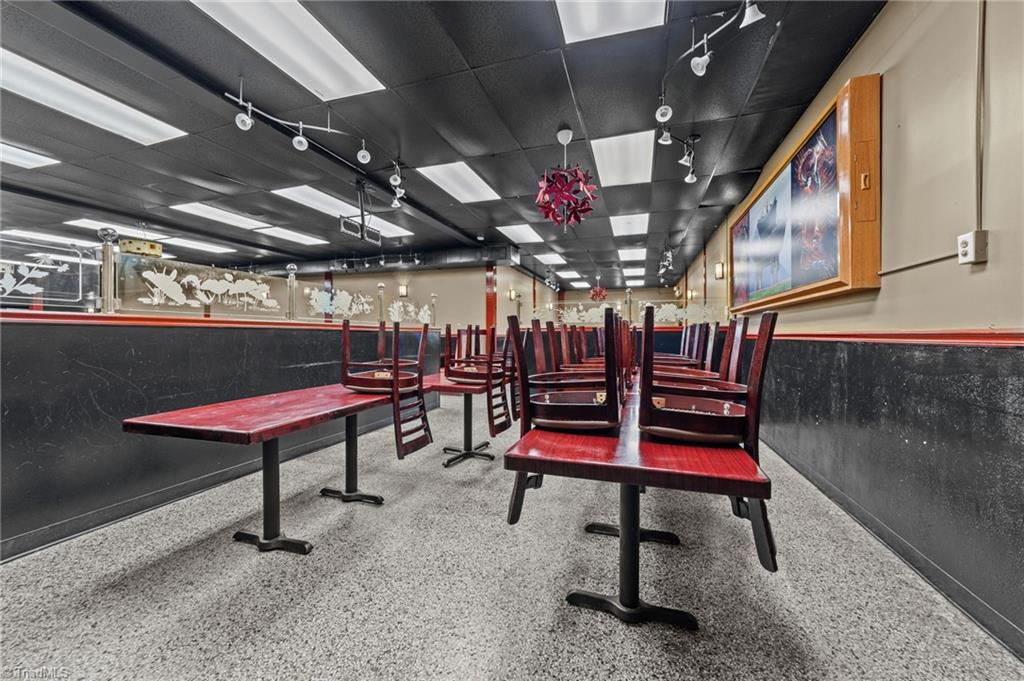 607 Main Street # 1 Property Photo 11