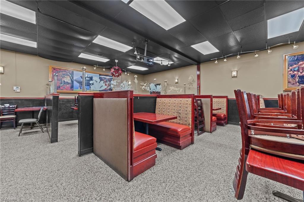 607 Main Street # 1 Property Photo 15