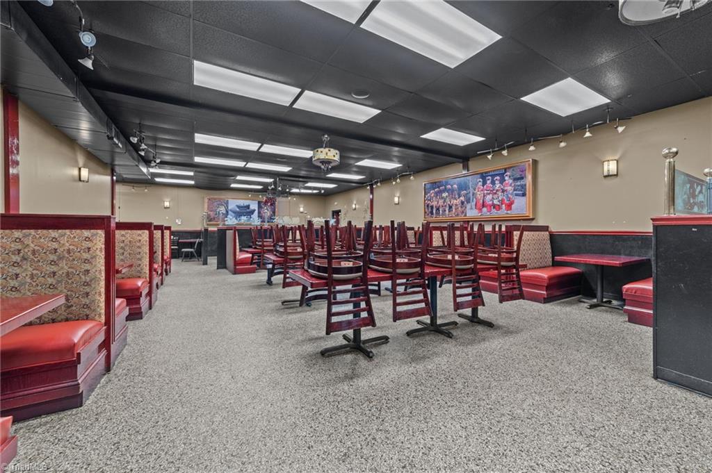 607 Main Street # 1 Property Photo 16