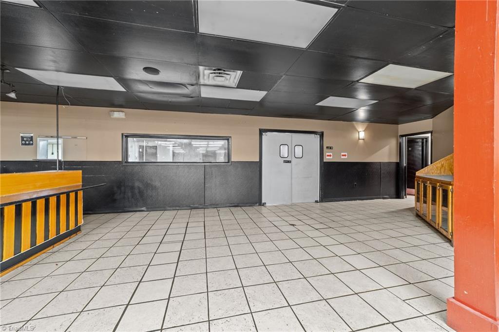 607 Main Street # 1 Property Photo 22