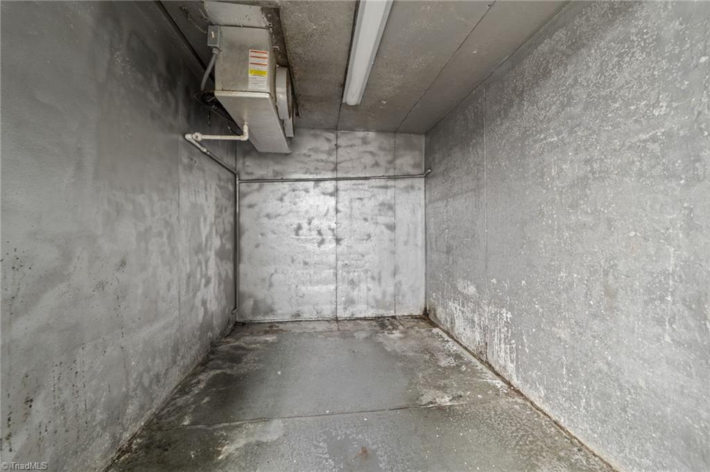 607 Main Street # 1 Property Photo 30