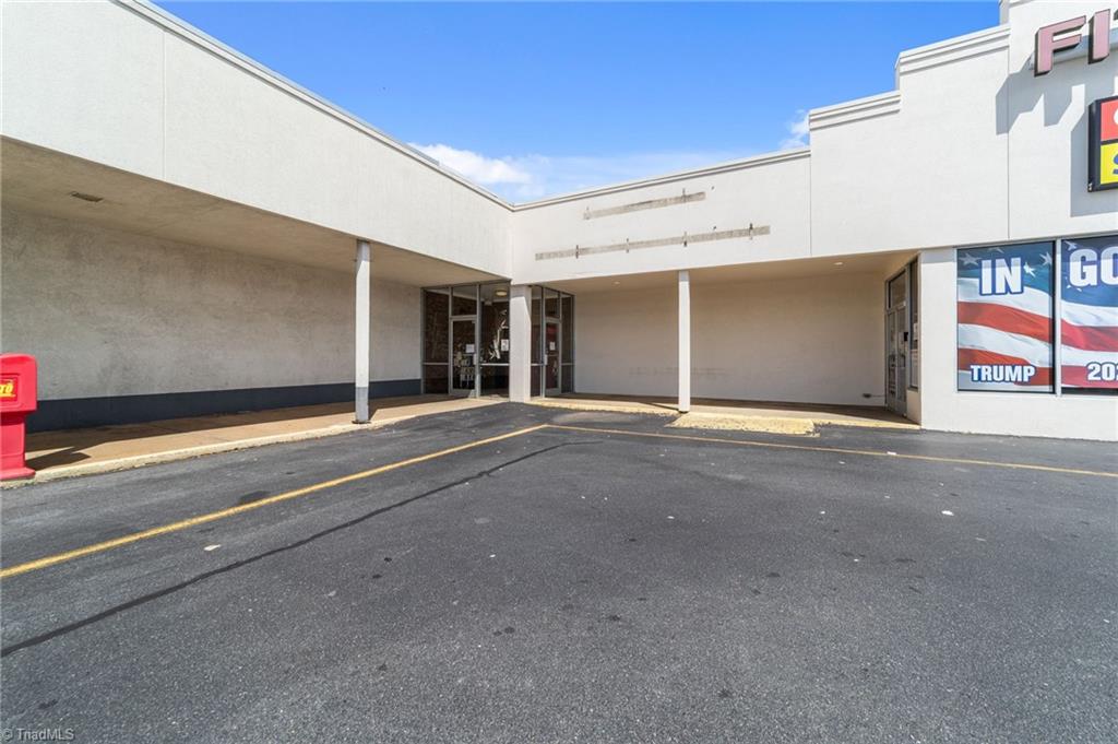 607 Main Street # 1 Property Photo 45