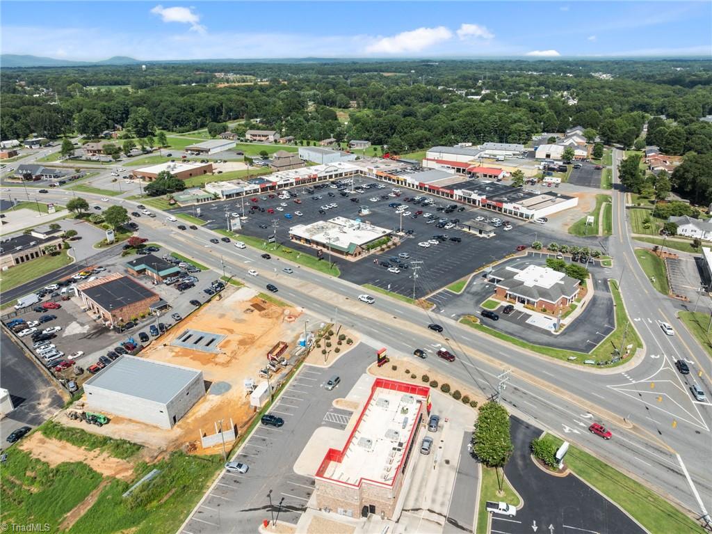 607 Main Street # 1 Property Photo 47
