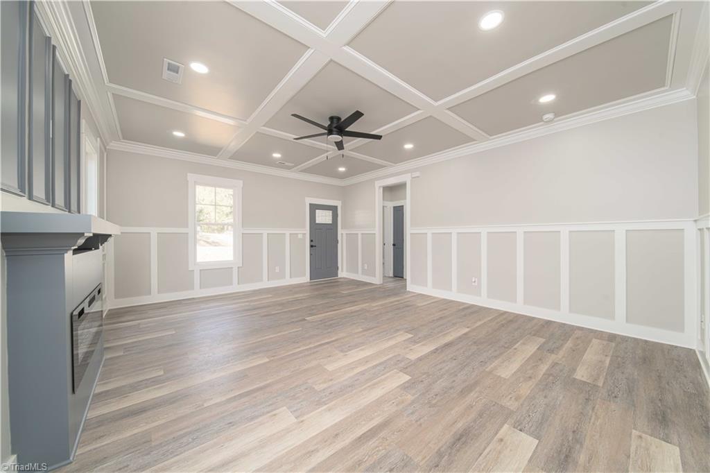 909 Franklin Street Property Photo 5