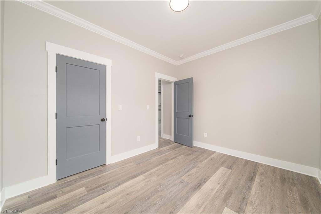 909 Franklin Street Property Photo 8