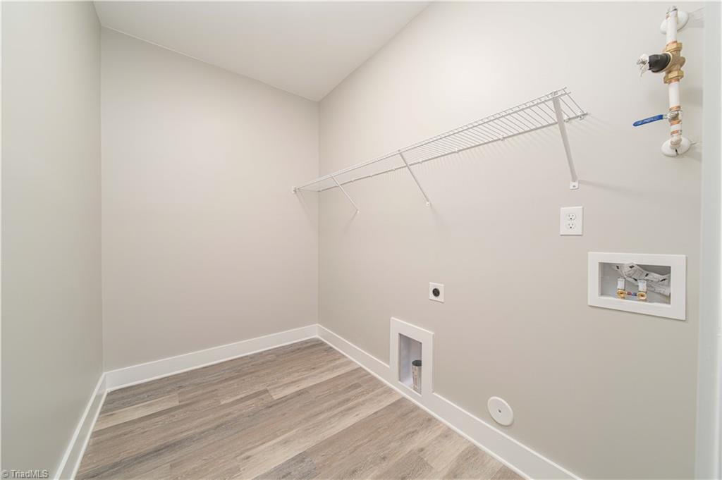 909 Franklin Street Property Photo 17